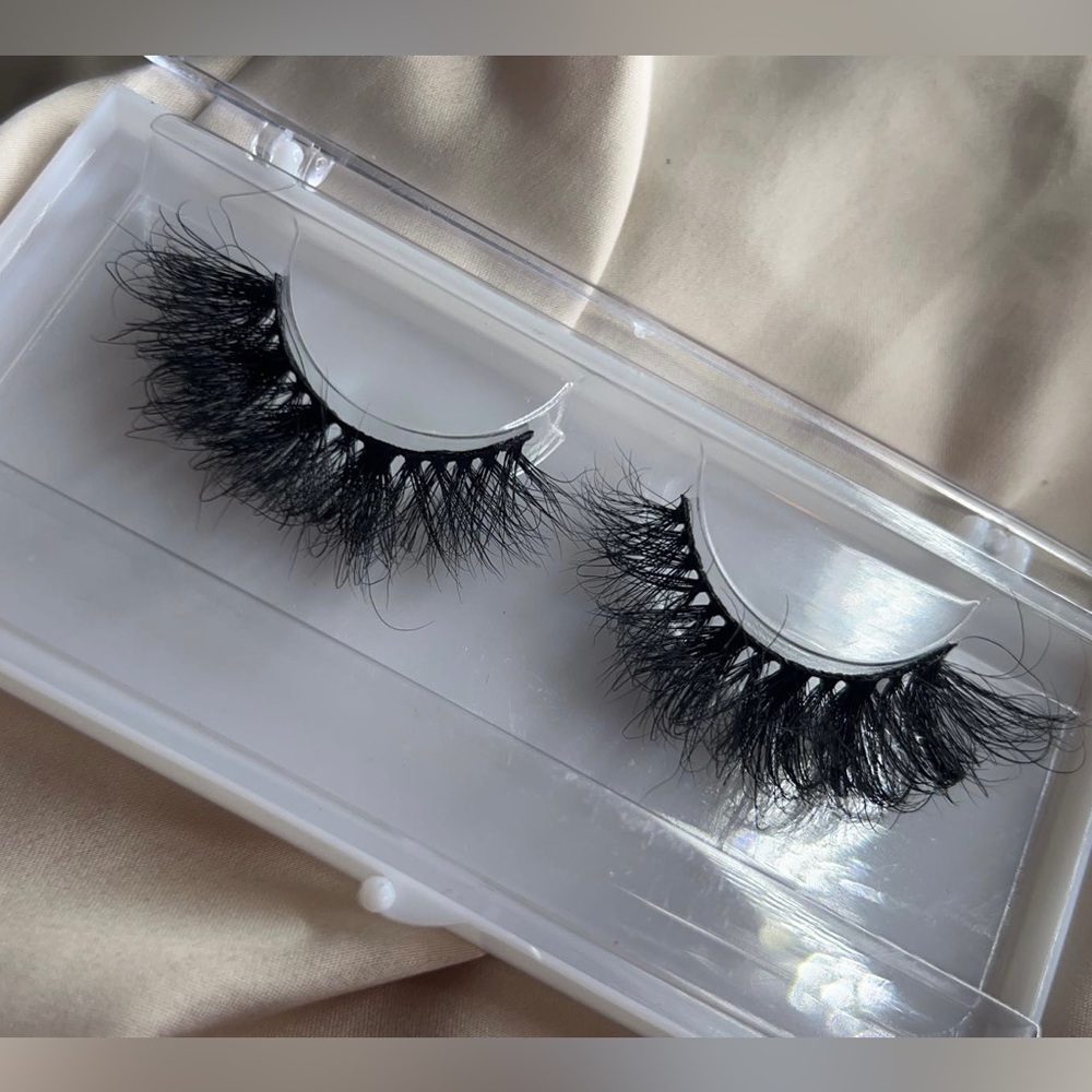 25MM Eyelashes!